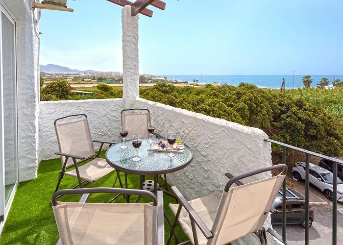 Sunstay Relax Rio Marina 아파트 네르하