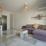 شقة Sunstay Relax Rio Marina نيرخا