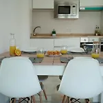 Sunstay Relax Rio Marina 아파트 네르하